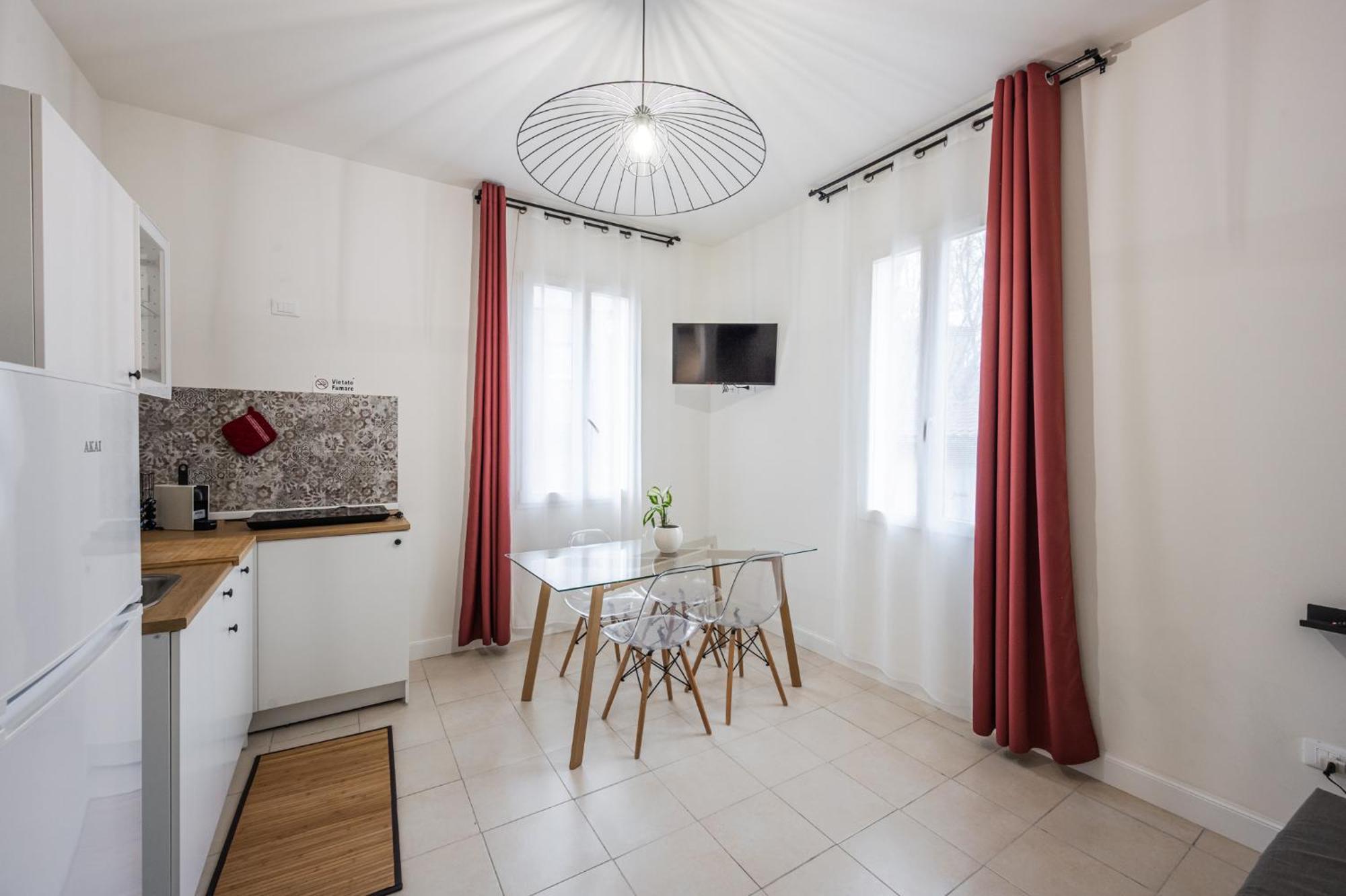 Solignano Nuovo Villa Teresa Struttura Tra Ferrari E Lambrusco מראה חיצוני תמונה